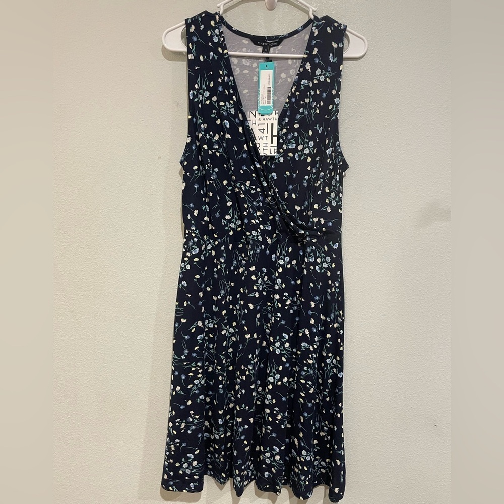 NWT 41 Hawthorn Navy Floral Midi Wrap Dress